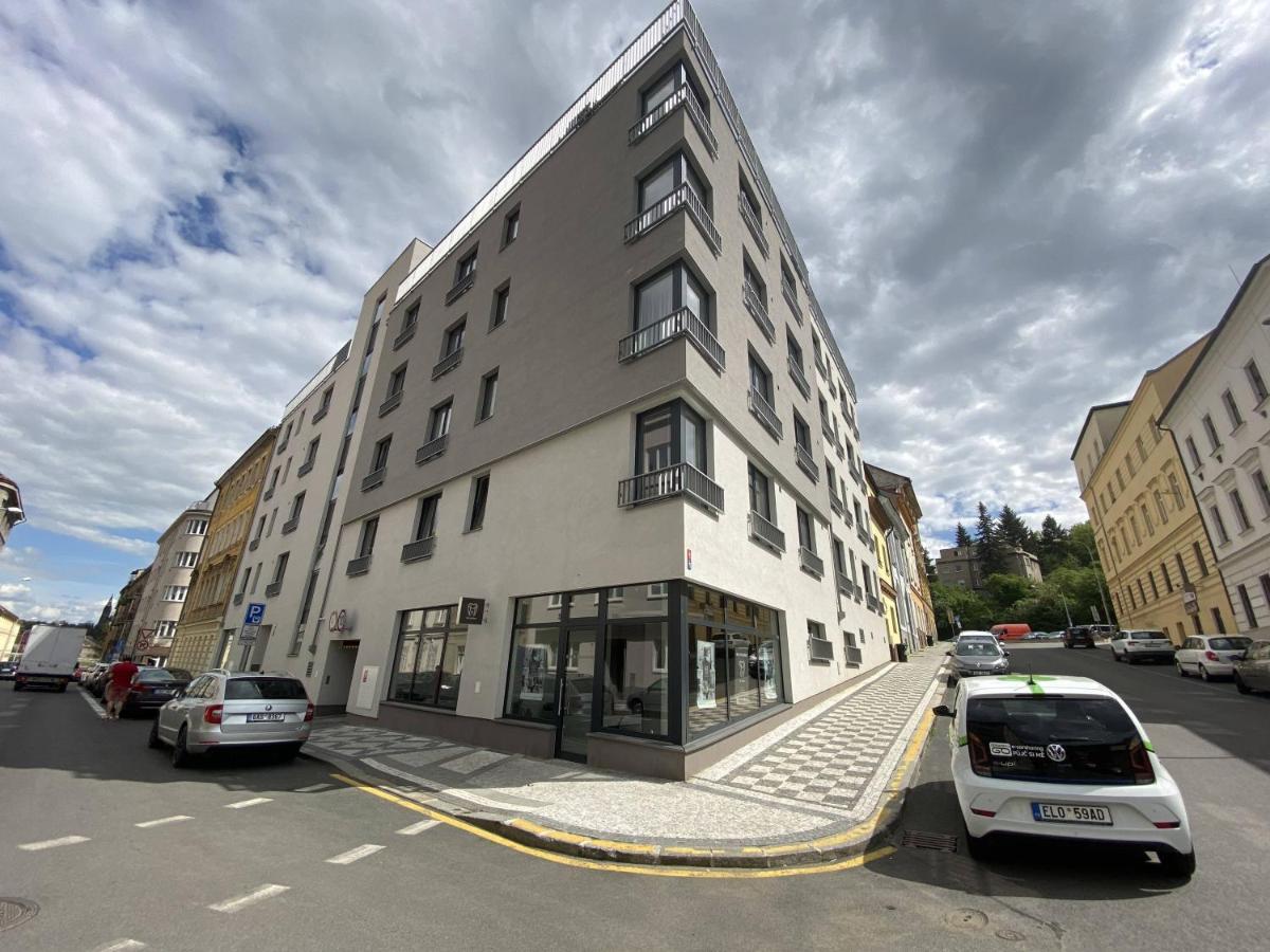Seven Days Smichov Apartment ปราก ภายนอก รูปภาพ